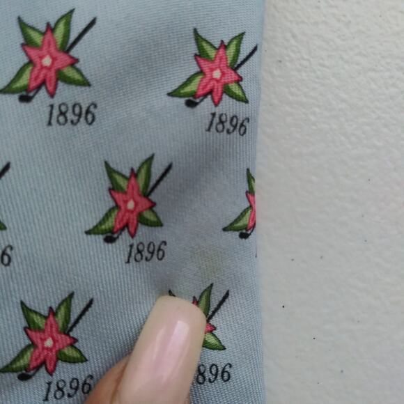 Vineyard Vines Golf Floral Stylish Silk Blue and Yellow Patterned Neckties - Picture 8 of 13